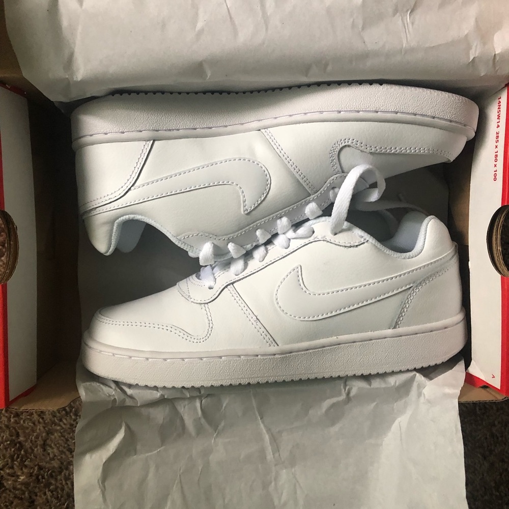 Nike Ebernon Lows